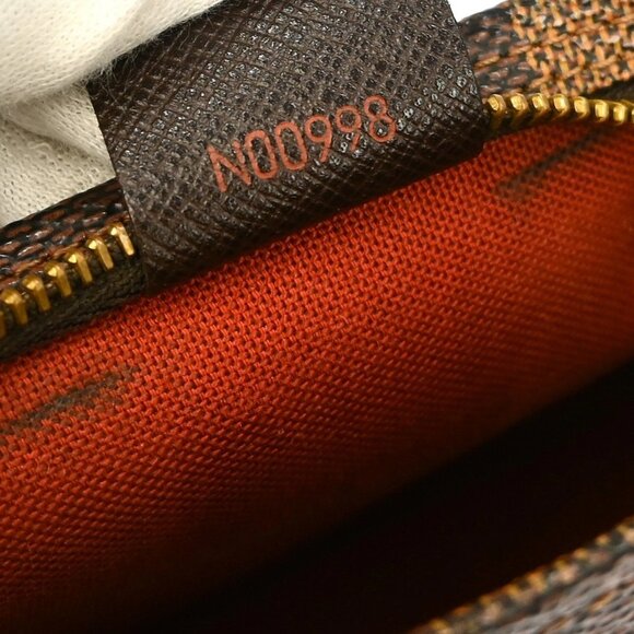 Louis Vuitton Damier Trousse Makeup Handbag - Picture 6 of 10